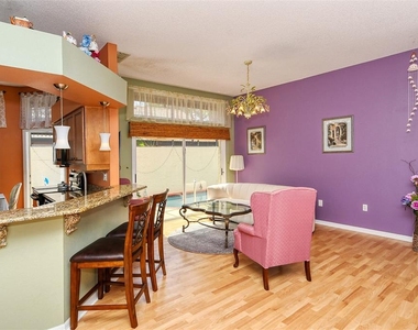 4748 Tivoli Avenue - Photo Thumbnail 10