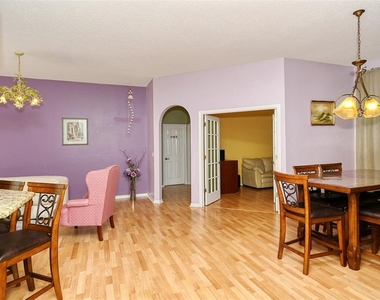 4748 Tivoli Avenue - Photo Thumbnail 11