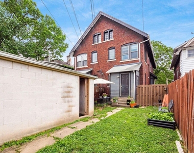 738 Bedford Avenue - Photo Thumbnail 2