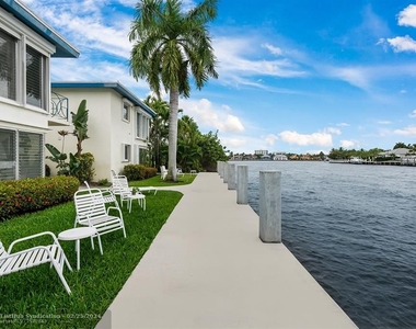 561 Bayshore - Photo Thumbnail 11