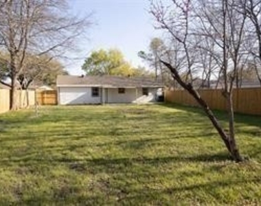 4128 Winfield Avenue - Photo Thumbnail 14