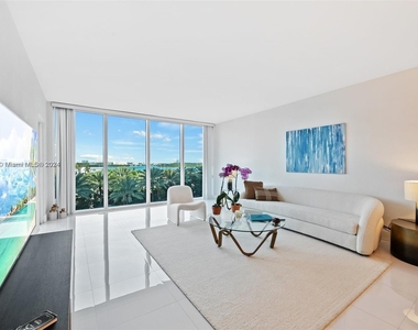 10275 Collins Ave - Photo Thumbnail 11