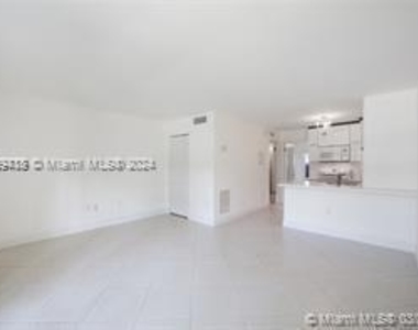 10820 North Kendall Dr - Photo Thumbnail 1