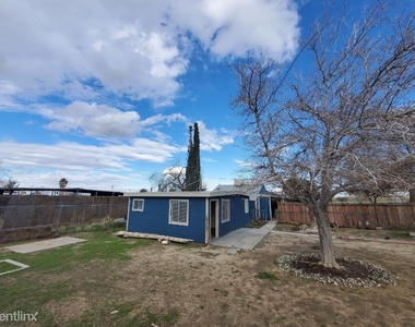 9529 E Ave T 12 Left_1bedx1bath - Photo Thumbnail 6