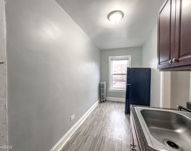 4606 N. Beacon, Unit C-5 - Photo Thumbnail 4