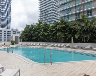 1100 S Miami Ave - Photo Thumbnail 24