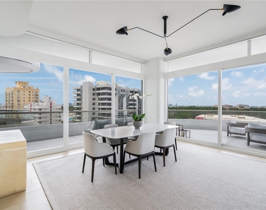 3315 Collins Ave - Photo Thumbnail 10