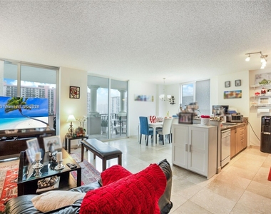 17555 Atlantic Blvd - Photo Thumbnail 7