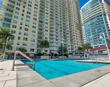 1155 Brickell Bay Dr - Photo Thumbnail 42