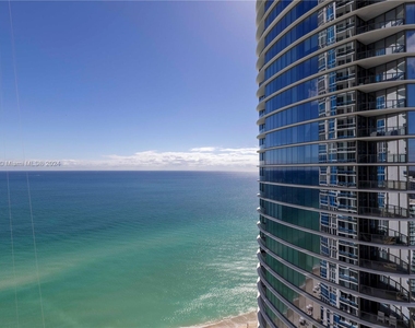 15811 Collins Ave - Photo Thumbnail 18