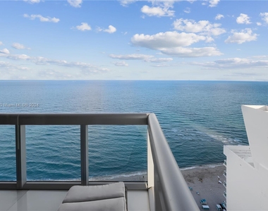 6899 Collins Ave - Photo Thumbnail 25