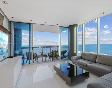 6899 Collins Ave - Photo Thumbnail 16