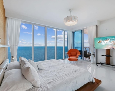 6899 Collins Ave - Photo Thumbnail 27