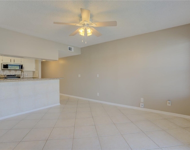 162 Cypress Point Dr - Photo Thumbnail 12