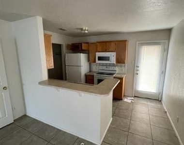 5704 Allstar Court - Photo Thumbnail 9