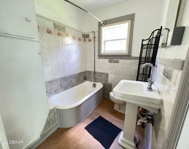 140 Kingston Avenue - Photo Thumbnail 5