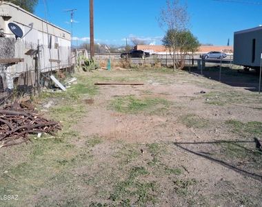 6832 S Nogales Highway - Photo Thumbnail 0