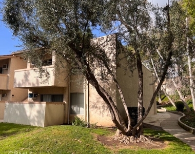 28947 Thousand Oaks Boulevard - Photo Thumbnail 11