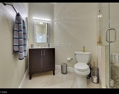 2609 Sun Reef Road - Photo Thumbnail 12