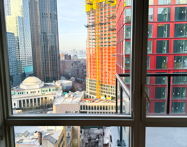 No Fee| Room W/Balcony | Downtown Brooklyn - Photo Thumbnail 14