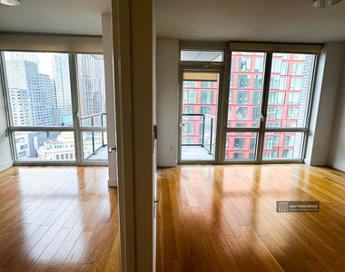 No Fee| Room W/Balcony | Downtown Brooklyn - Photo Thumbnail 0