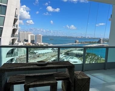 900 Biscayne Blvd - Photo Thumbnail 6