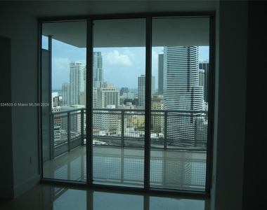 350 S Miami Ave - Photo Thumbnail 21