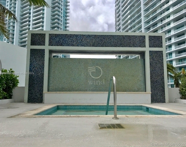 350 S Miami Ave - Photo Thumbnail 10