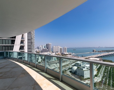 900 Biscayne Blvd - Photo Thumbnail 5