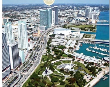 900 Biscayne Blvd - Photo Thumbnail 0