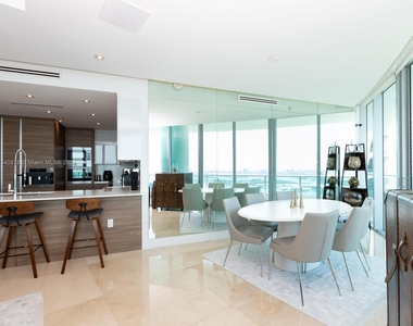 900 Biscayne Blvd - Photo Thumbnail 15