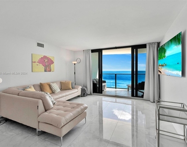 2301 S Ocean Dr - Photo Thumbnail 6