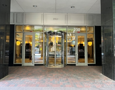 230 S Tryon Street - Photo Thumbnail 19