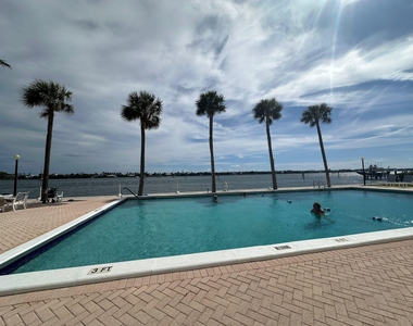 2600 N Flagler Drive - Photo Thumbnail 14