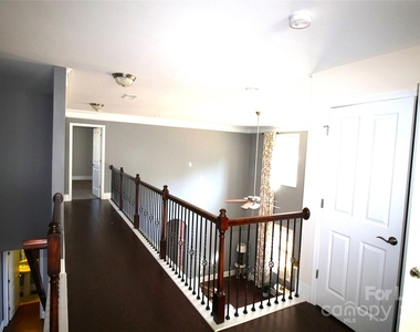 113 Bay Shore Drive - Photo Thumbnail 28