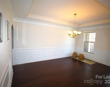 113 Bay Shore Drive - Photo Thumbnail 9