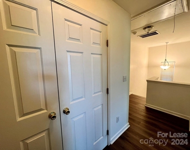 117 Endicott Court - Photo Thumbnail 28