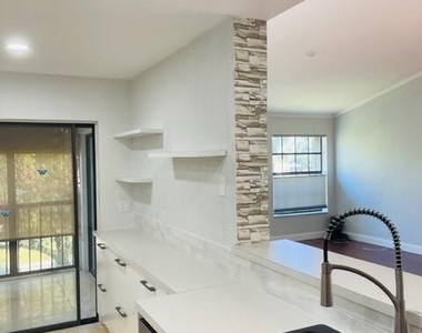 3093 Lucerne Park Drive - Photo Thumbnail 2