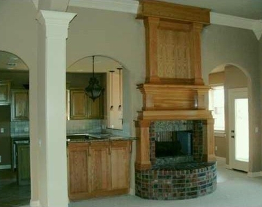 11103 Bear  Dr - Photo Thumbnail 5