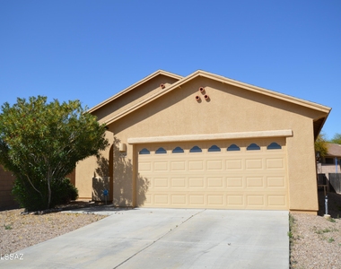 3303 S Lakeside Ridge Loop - Photo Thumbnail 1