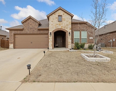 10325 Klondike Lane - Photo Thumbnail 0