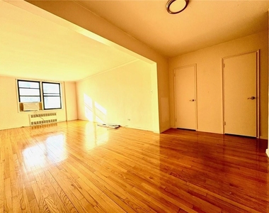 3060 Ocean Avenue - Photo Thumbnail 11