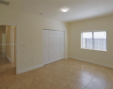 17120 Sw 92nd Ct - Photo Thumbnail 18