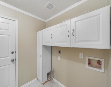 5706 Ashbury Trails Court - Photo Thumbnail 20