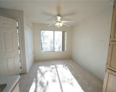 5710 E Tropicana Avenue - Photo Thumbnail 5