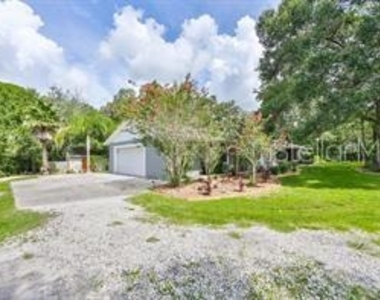 820 Crenshaw Lake Road - Photo Thumbnail 4