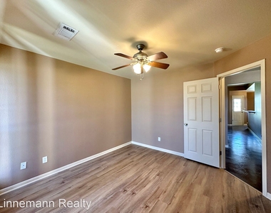 4709 Ram Horn Court - Photo Thumbnail 25