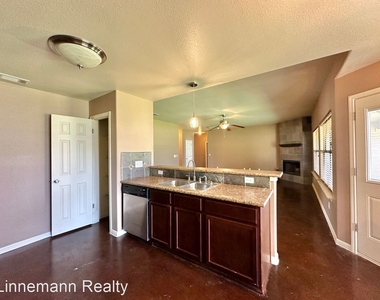 4709 Ram Horn Court - Photo Thumbnail 8