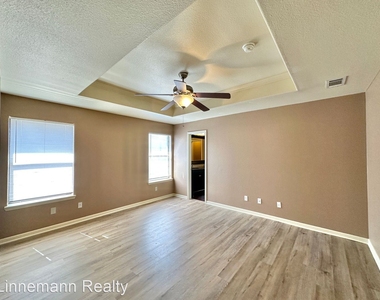 4709 Ram Horn Court - Photo Thumbnail 11