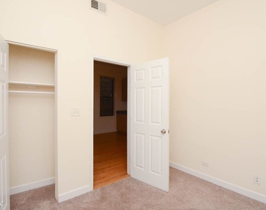 2134 W. Concord Place, Unit R-4 - Photo Thumbnail 14